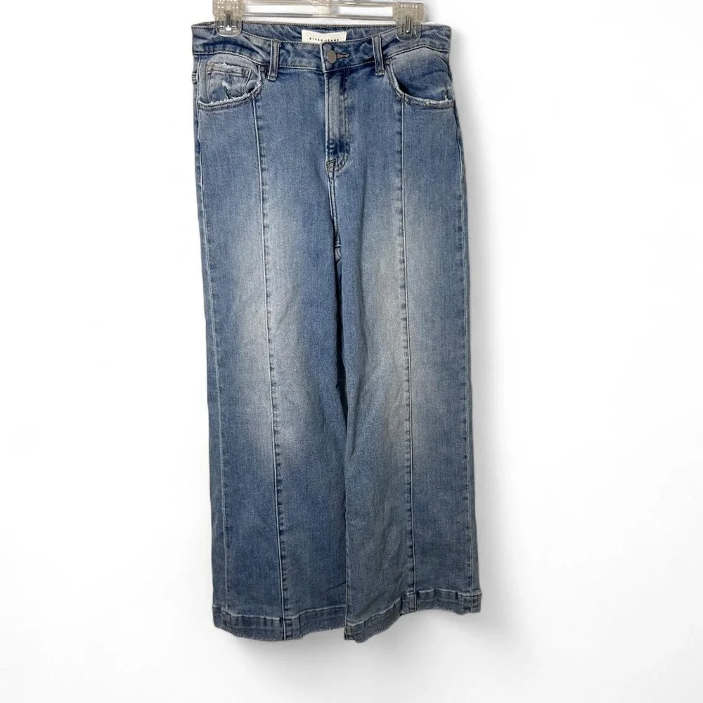 Risen Jeans blue wide leg jeans cropped Size 29